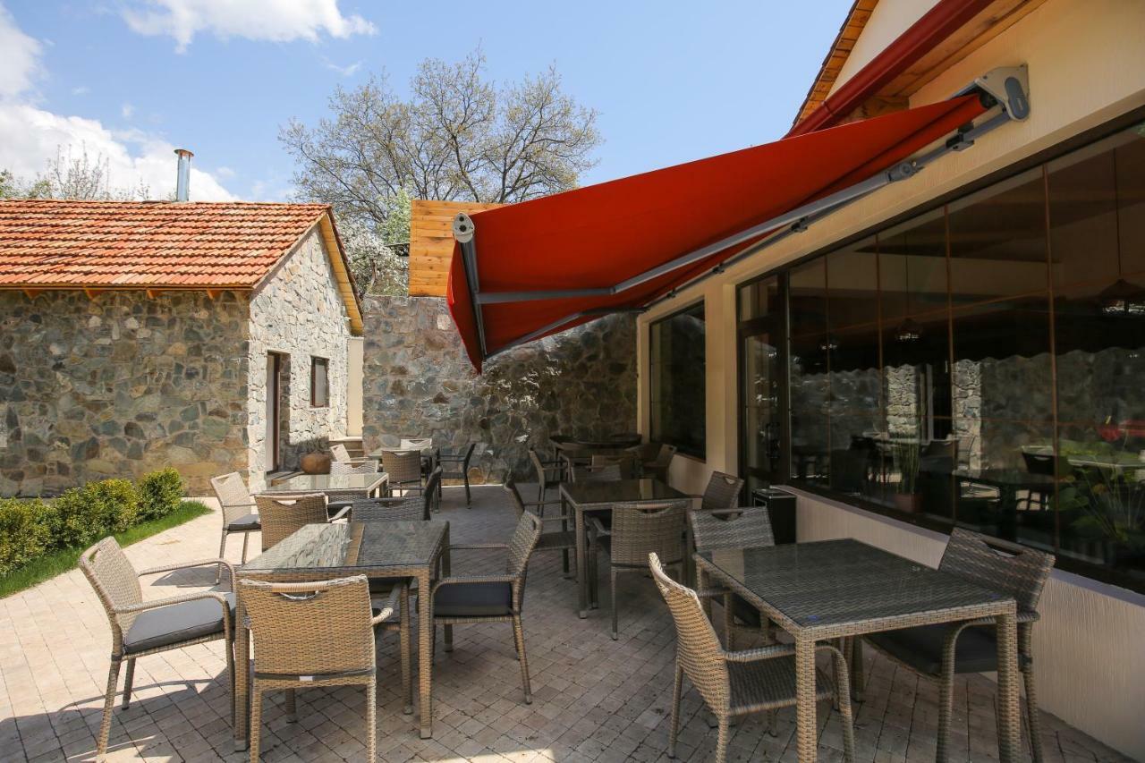 CHALET DILIJAN Hotel&Restauarant Exterior foto